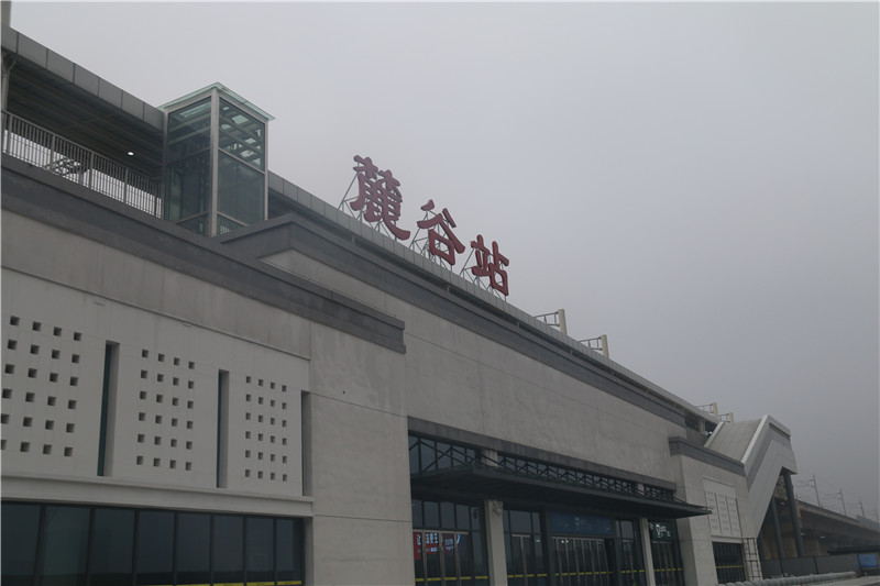在火車站，千萬別忽視這5類靜態(tài)標(biāo)識(shí)牌